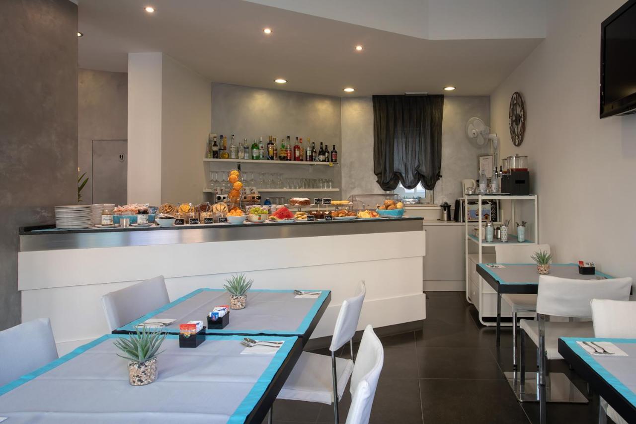 Gimmi Hotel Rimini Ngoại thất bức ảnh